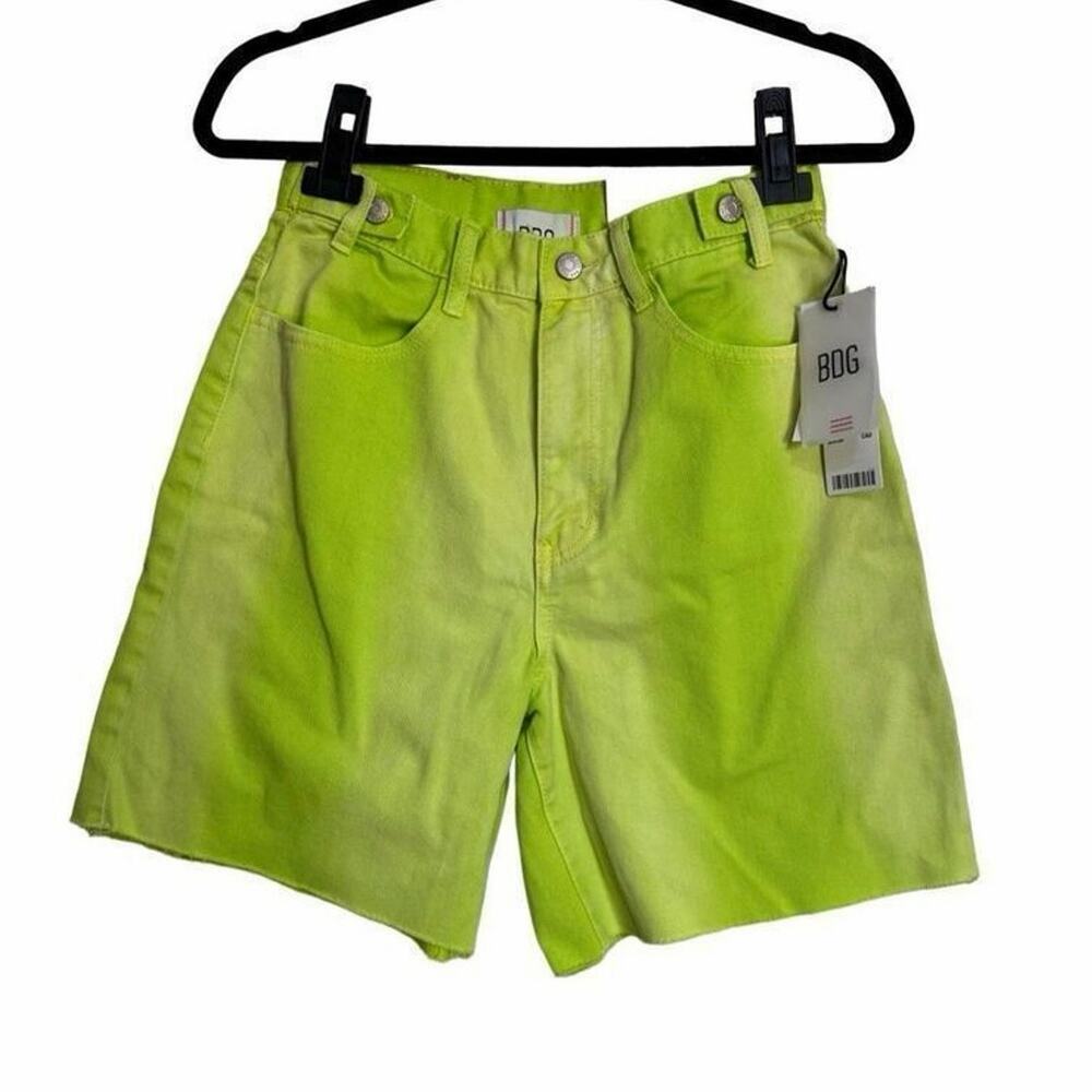 BDG Urban Outfitters Shorts Womens Size 27 Green Ram Hem Carpenter Shorts‎ NWT